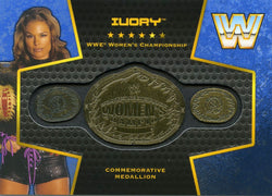 2017 Topps WWE Ivory Commemorative Medallion #18/25