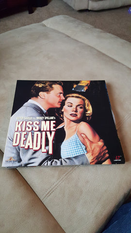 KISS ME DEADLY