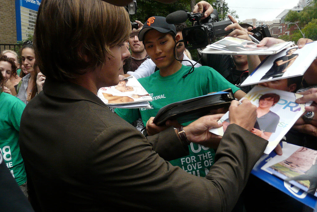 ZAC EFRON SIGNED 3x5 INDEX CARD COA AUTHENTIC