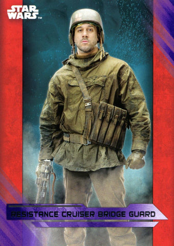 2017 TOPPS STAR WARS THE LAST JEDI PURPLE BASE RESISTANCE CRUISER BRIDGE GUARD #46